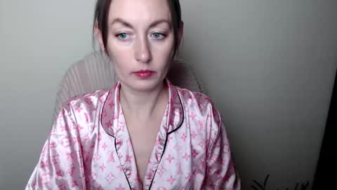 Snapshot of liasais_ chatting on February 2026 01:08:02 PM Lia online show from February 2026 01:08:02 PM