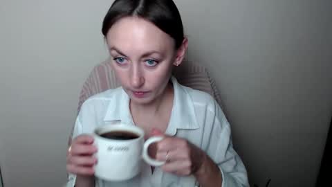 Snapshot of liasais_ chatting on February 2026 01:09:02 PM Lia online show from February 2026 01:09:02 PM