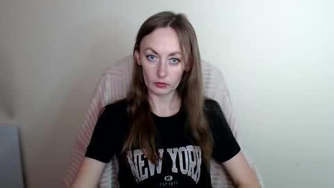 Lia online show from May 2026 12:13:02 PM