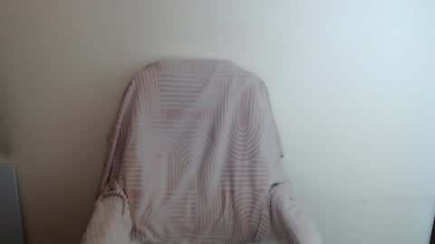 Lia online show from June 2026 12:15:01 PM