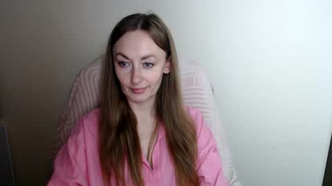 Lia online show from June 2026 11:12:02 AM