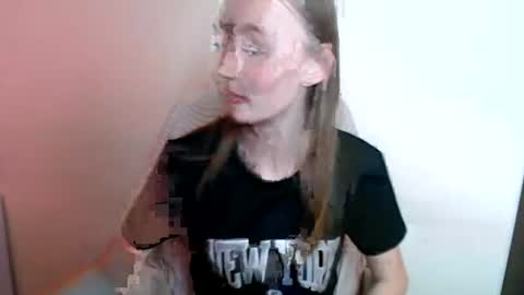 Lia online show from July 2026 12:55:01 PM