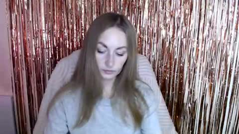 Lia online show from July 2026 12:20:01 PM
