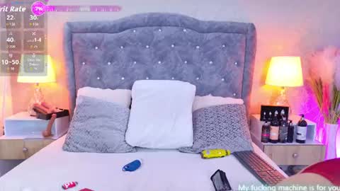 Lia online show from July 2026 07:10:02 PM