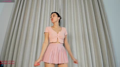 Snapshot of liavee chatting on January 2025 03:05:02 AM Lia online show from January 2025 03:05:02 AM