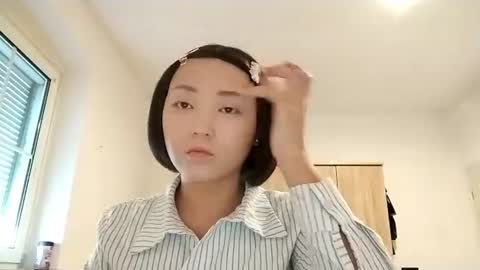 Molly online show from July 2026 06:05:01 AM