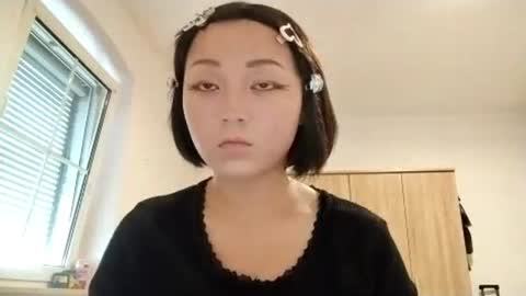 Molly online show from July 2026 01:51:01 PM