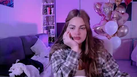 libra_mia online show from October 2025 02:56:01 AM