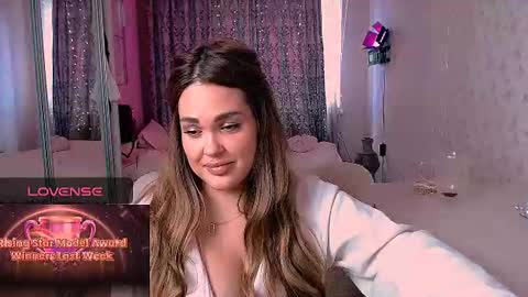 libra_mia online show from June 2026 02:16:02 PM