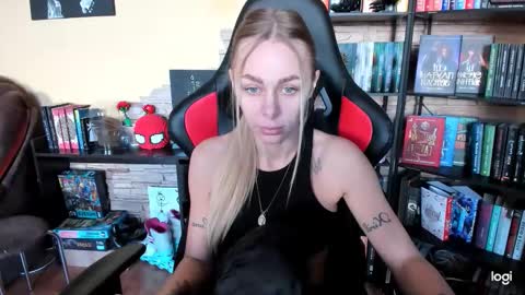 Snapshot of library_girl chatting on February 2026 09:19:02 AM Anna online show from February 2026 09:19:02 AM