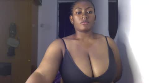 Snapshot of lick_my_pussyyy226651 chatting on December 2024 01:47:02 AM caira online show from December 2024 01:47:02 AM