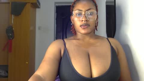 Snapshot of lick_my_pussyyy226651 chatting on December 2024 10:43:02 PM caira online show from December 2024 10:43:02 PM