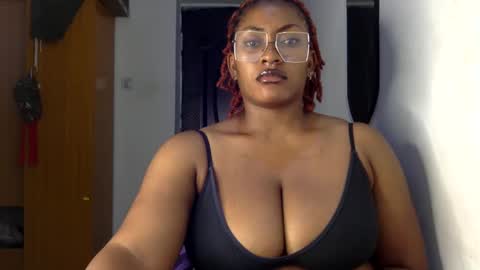 Snapshot of lick_my_pussyyy226651 chatting on December 2024 01:59:02 AM caira online show from December 2024 01:59:02 AM