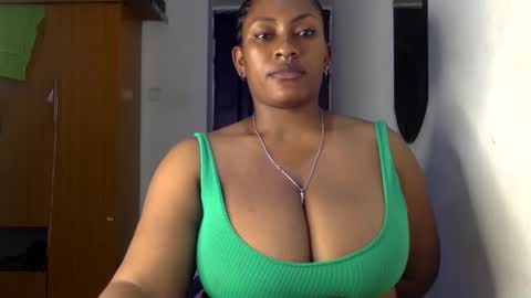 Snapshot of lick_my_pussyyy226651 chatting on January 2025 12:48:02 AM caira online show from January 2025 12:48:02 AM