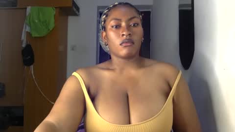 Snapshot of lick_my_pussyyy226651 chatting on February 2025 12:51:02 AM caira online show from February 2025 12:51:02 AM