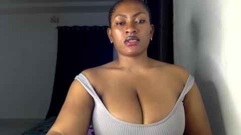 Snapshot of lick_my_pussyyy226651 chatting on September 2025 10:10:02 PM caira online show from September 2025 10:10:02 PM