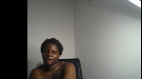 Snapshot of lick_pussyjuice chatting on January 2025 02:09:01 AM kimani online show from January 2025 02:09:01 AM