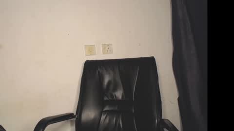 Snapshot of lick_pussyjuice chatting on September 2025 05:01:02 PM kimani online show from September 2025 05:01:02 PM