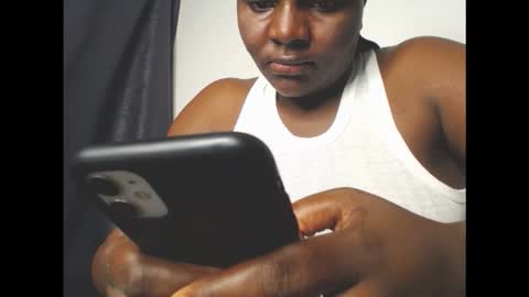 Snapshot of lick_pussyjuice chatting on October 2025 07:52:02 AM kimani online show from October 2025 07:52:02 AM