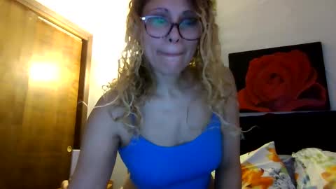 lickablemiami online show from November 2025 03:11:02 PM