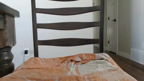 Snapshot of lickitslow19 chatting on March 2026 05:41:02 PM lickitslow19 online show from March 2026 05:41:02 PM