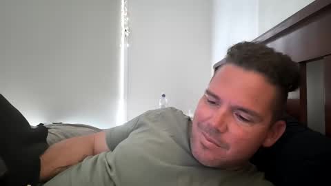 Snapshot of lickitwell29 chatting on September 2025 10:11:01 PM lickitwell29 online show from September 2025 10:11:01 PM