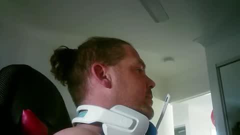 lickitwell29 online show from April 2026 11:27:01 PM