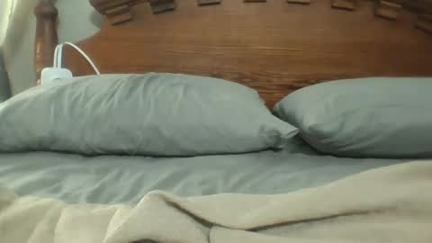 lickmysnowballs online show from December 2024 01:55:02 PM