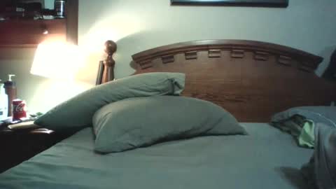 lickmysnowballs online show from October 2025 06:53:02 PM