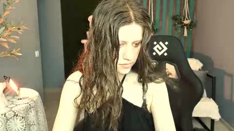 Hey My name is Lida online show from July 2026 09:55:01 AM