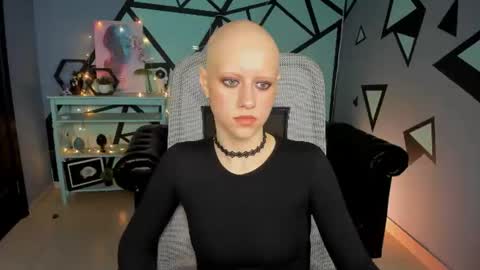 Hey My name is Lida online show from July 2026 09:37:02 AM