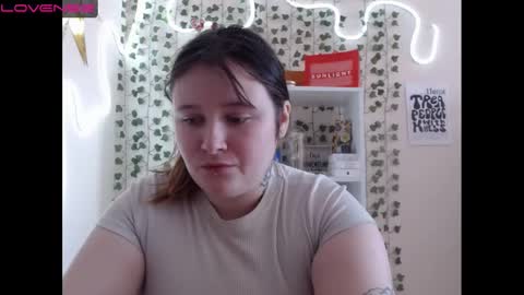 light_lunaa online show from January 2025 06:24:01 AM