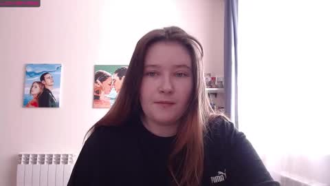 light_lunaa online show from March 2025 03:50:01 AM