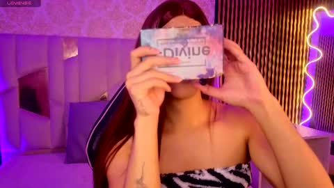 LIHIAN online show from July 2026 01:51:02 PM