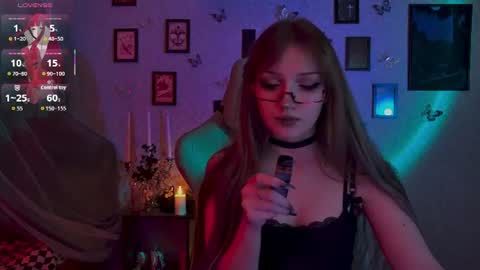 LiLu online show from August 2026 11:14:01 PM