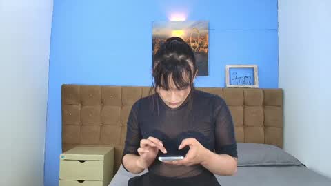 Liiaa Sweett  online show from May 2026 01:17:02 PM