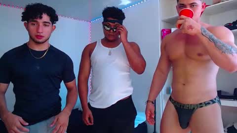 Snapshot of liiam_jesus chatting on December 2025 04:25:01 PM liiam_jesus online show from December 2025 04:25:01 PM