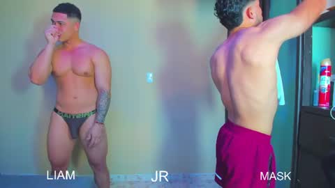 liiam_jesus online show from July 2026 12:52:01 PM