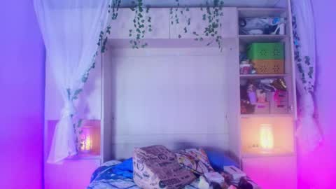         online show from September 2025 11:44:01 AM