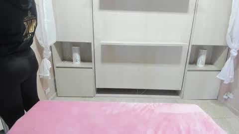         online show from January 2026 11:36:01 AM