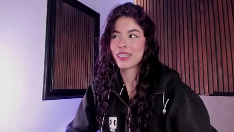 Snapshot of liily_murphy chatting on October 2025 06:03:01 AM liily_murphy online show from October 2025 06:03:01 AM