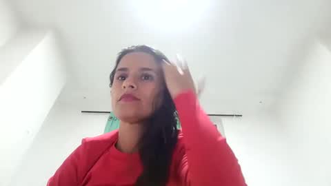 Snapshot of liiz5 chatting on March 2025 05:27:02 AM liiz5 online show from March 2025 05:27:02 AM