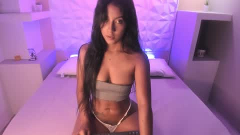 LiizJones online show from February 2025 08:40:01 PM