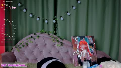 Snapshot of lika_moon chatting on January 2025 06:38:01 AM Lika online show from January 2025 06:38:01 AM