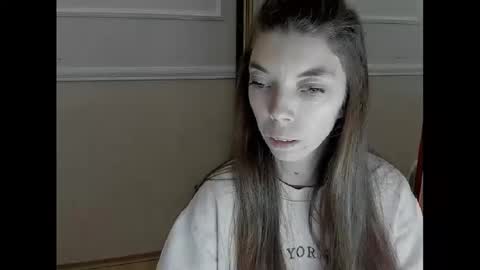 Snapshot of likaaliston chatting on December 2025 10:57:02 AM likaaliston online show from December 2025 10:57:02 AM