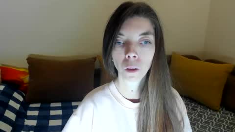 Snapshot of likaaliston chatting on December 2025 08:43:01 AM likaaliston online show from December 2025 08:43:01 AM