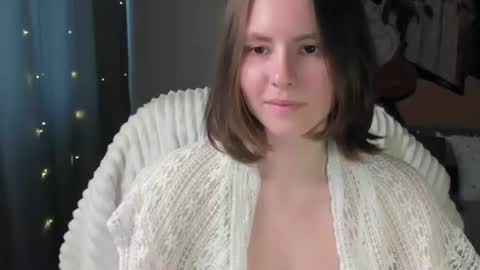 Snapshot of likamil0ika chatting on July 2026 03:21:02 PM likamil0ika online show from July 2026 03:21:02 PM