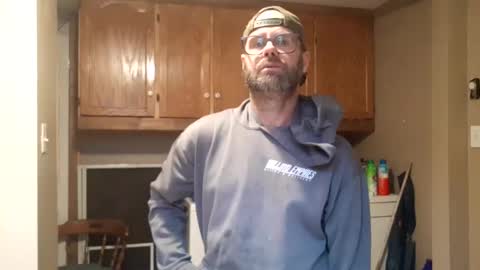 Snapshot of likedoingit69 chatting on November 2025 05:36:02 PM St pierre online show from November 2025 05:36:02 PM