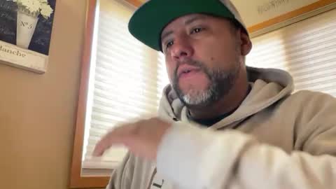 Snapshot of likembigr69 chatting on November 2025 05:23:01 PM likembigr69 online show from November 2025 05:23:01 PM