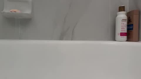 Snapshot of likethat6999 chatting on February 2026 10:59:02 PM likethat6999 online show from February 2026 10:59:02 PM